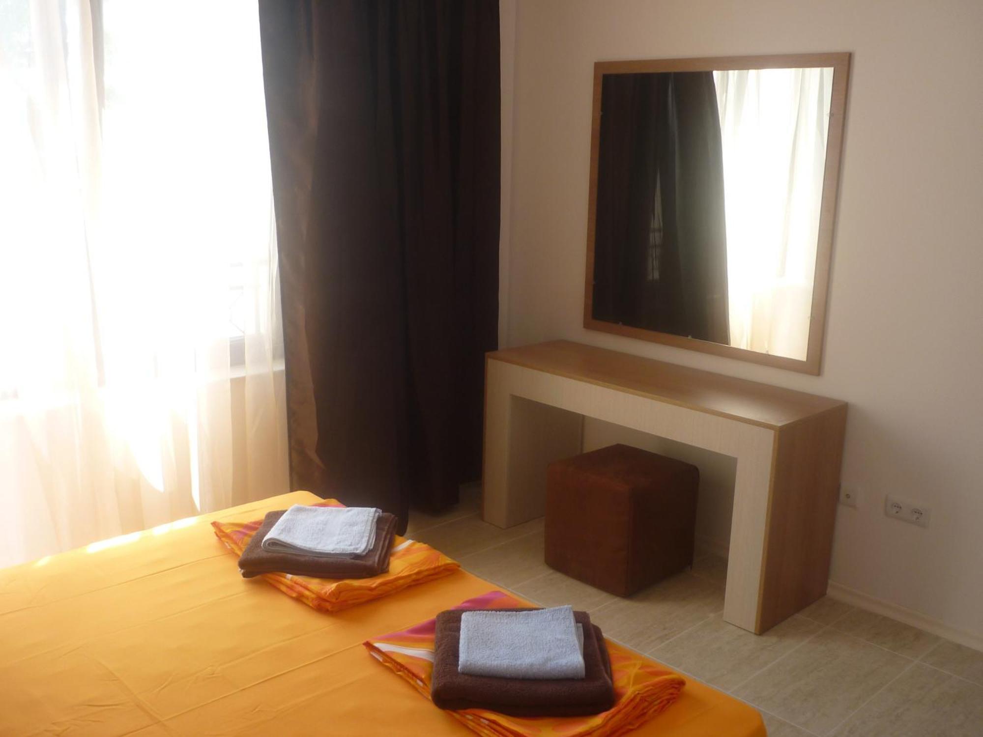 סוזופול Ganozliev'S Apartments In Kavatsi Area מראה חיצוני תמונה